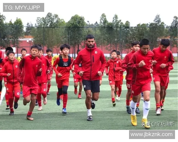 恒大足球宝贝的魅力与坚持展现了青春活力与团队精神的完美结合